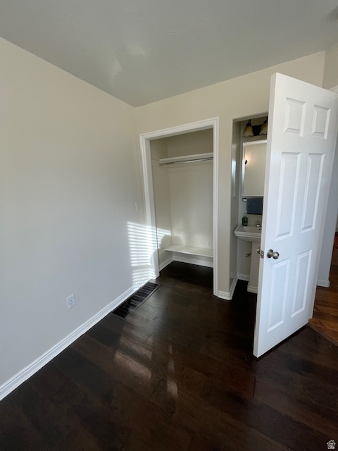 South Jordan, Utah, 84095, United States, 5 Bedrooms Bedrooms, ,3 BathroomsBathrooms,Residential,For Sale,1988282