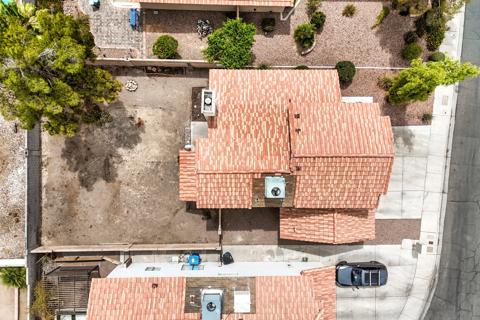  Fresh, Spacious & Move-In Ready — Green Valley Home on an Oversized Lot - 物件實景