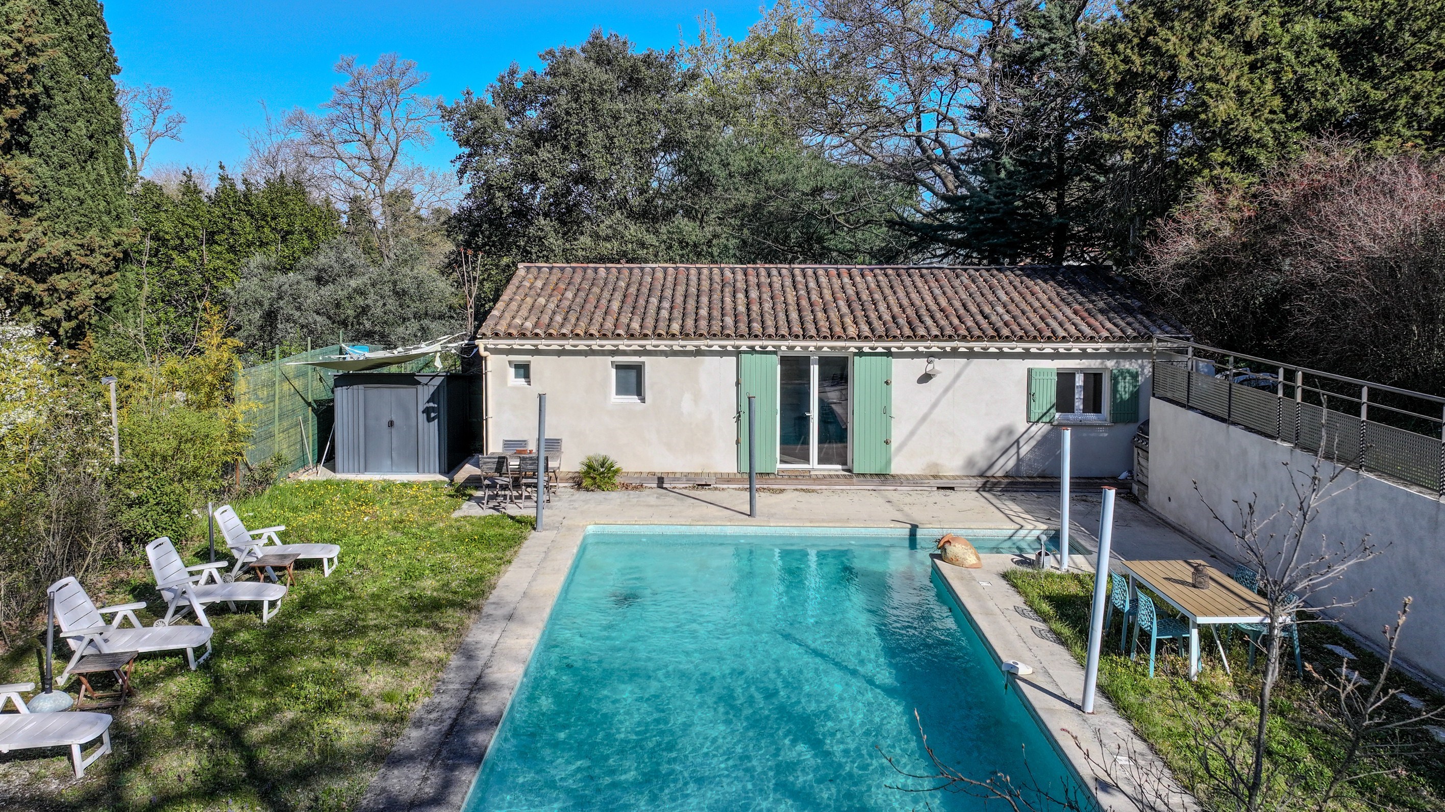  Farmhouse in the countryside of L