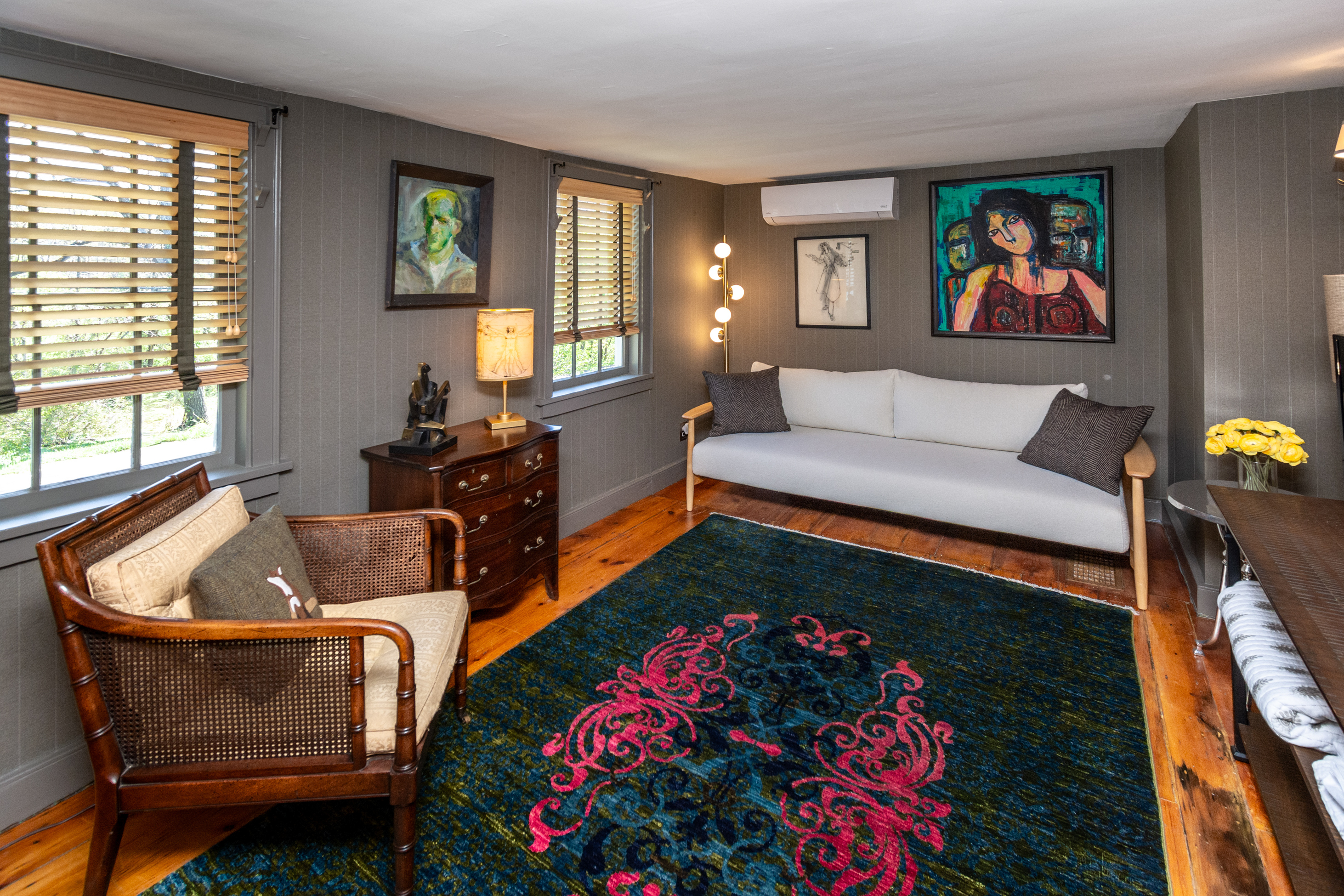  Historic New Hope Home with Updated Pool, Heated Studio, and Bucks County Charm - 物件實景