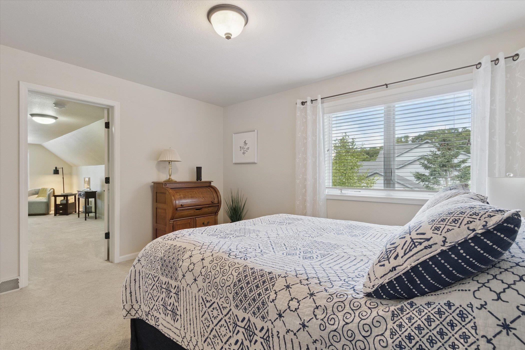 Janesville, Wisconsin, 53546, United States, 3 Bedrooms Bedrooms, ,4 BathroomsBathrooms,Residential,For Sale,1978617