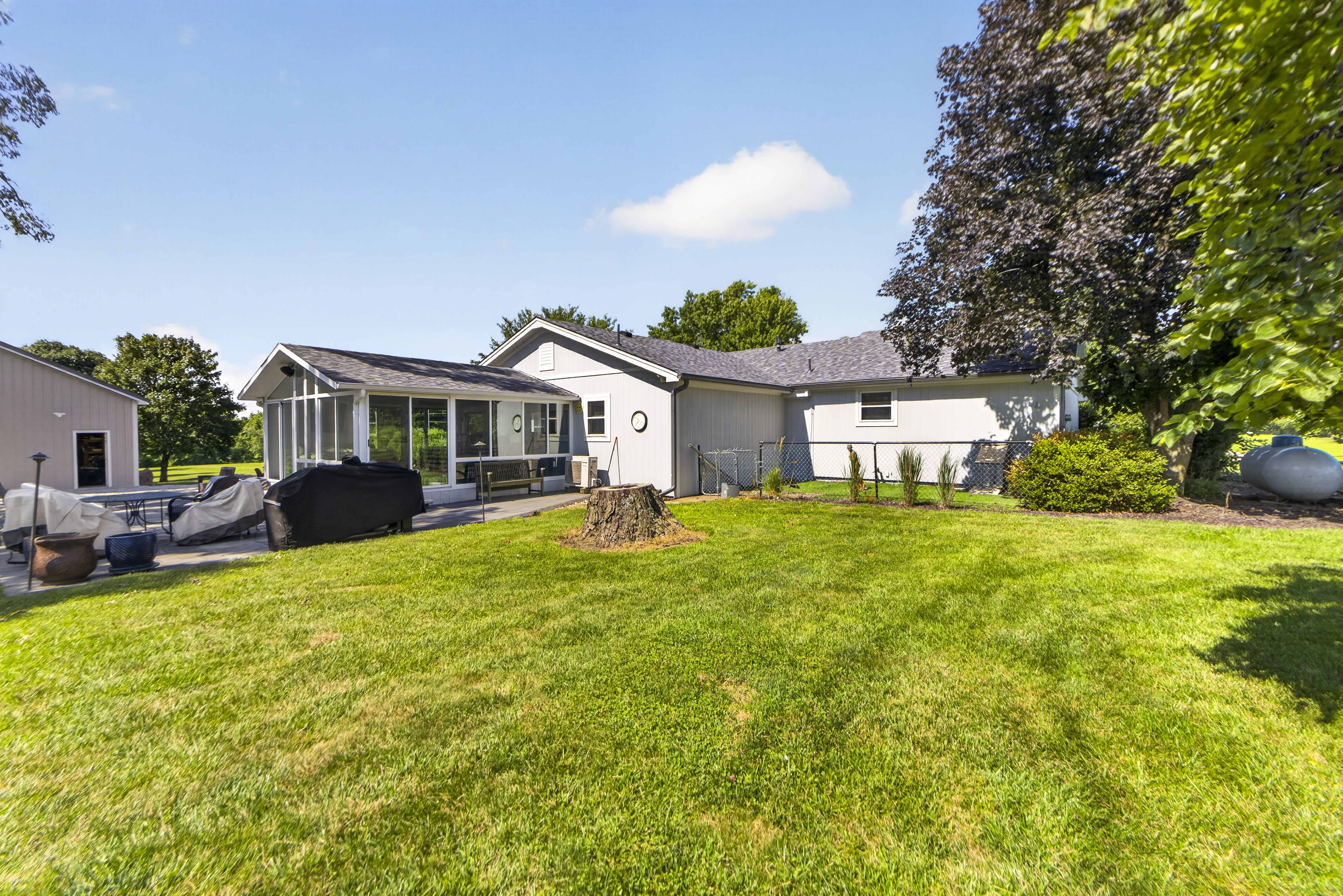  26025 Metcalf Road, Louisburg, KS 66053 - 物件實景