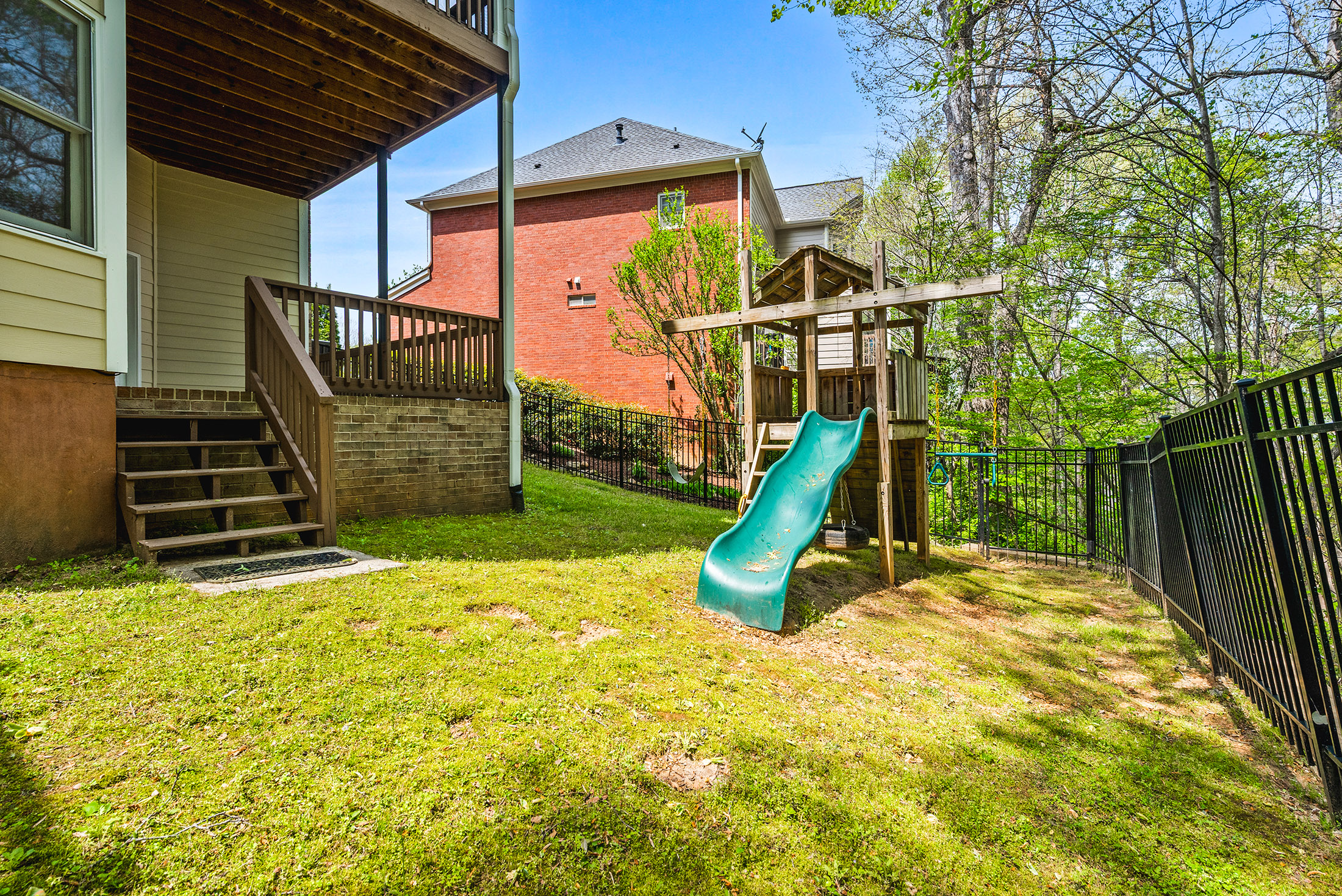  Beautifully Updated Brick Home in Vinings Estate - 物件實景