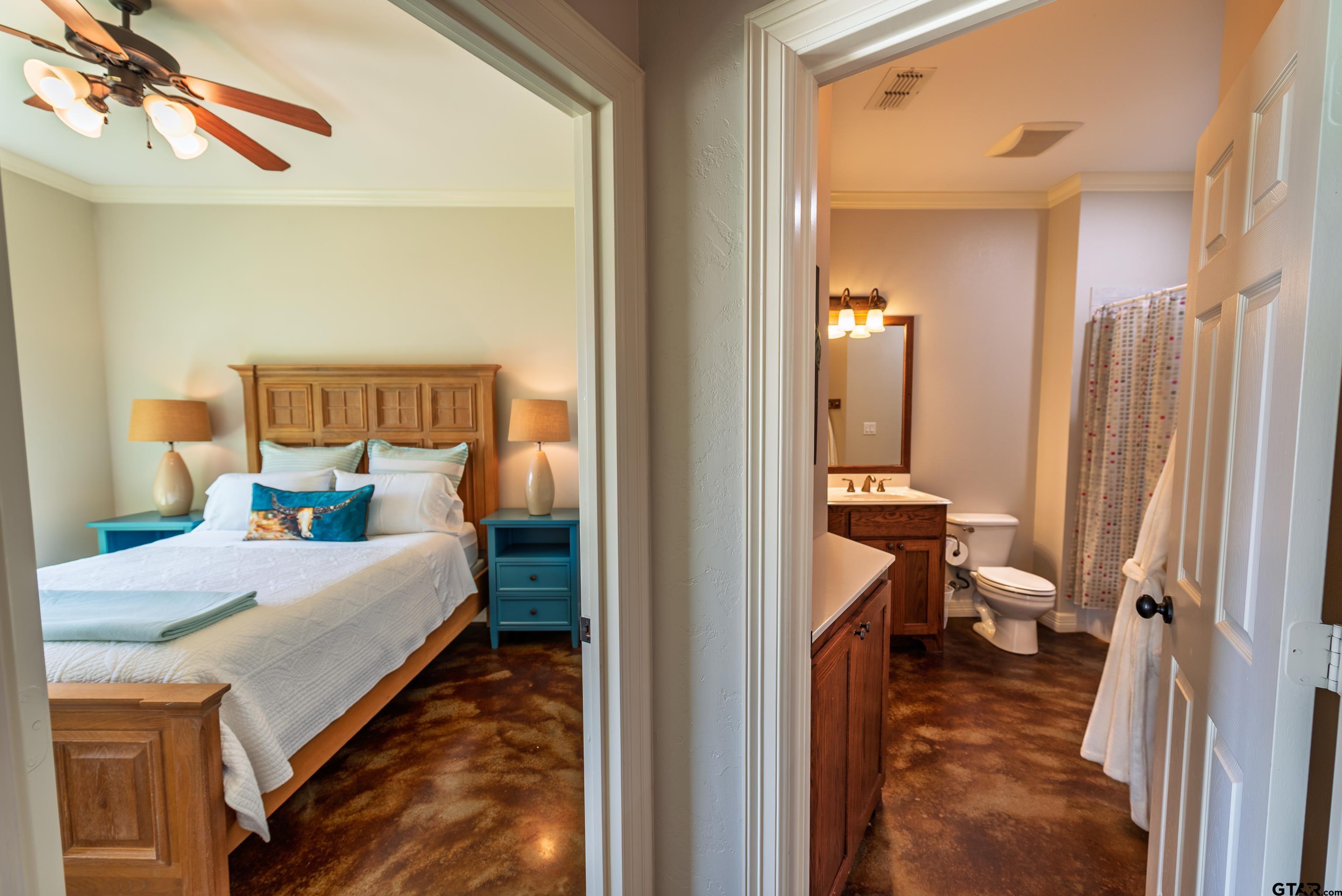 Pittsburg, Texas, 75686, United States, 4 Bedrooms Bedrooms, ,3 BathroomsBathrooms,Residential,For Sale,1977579