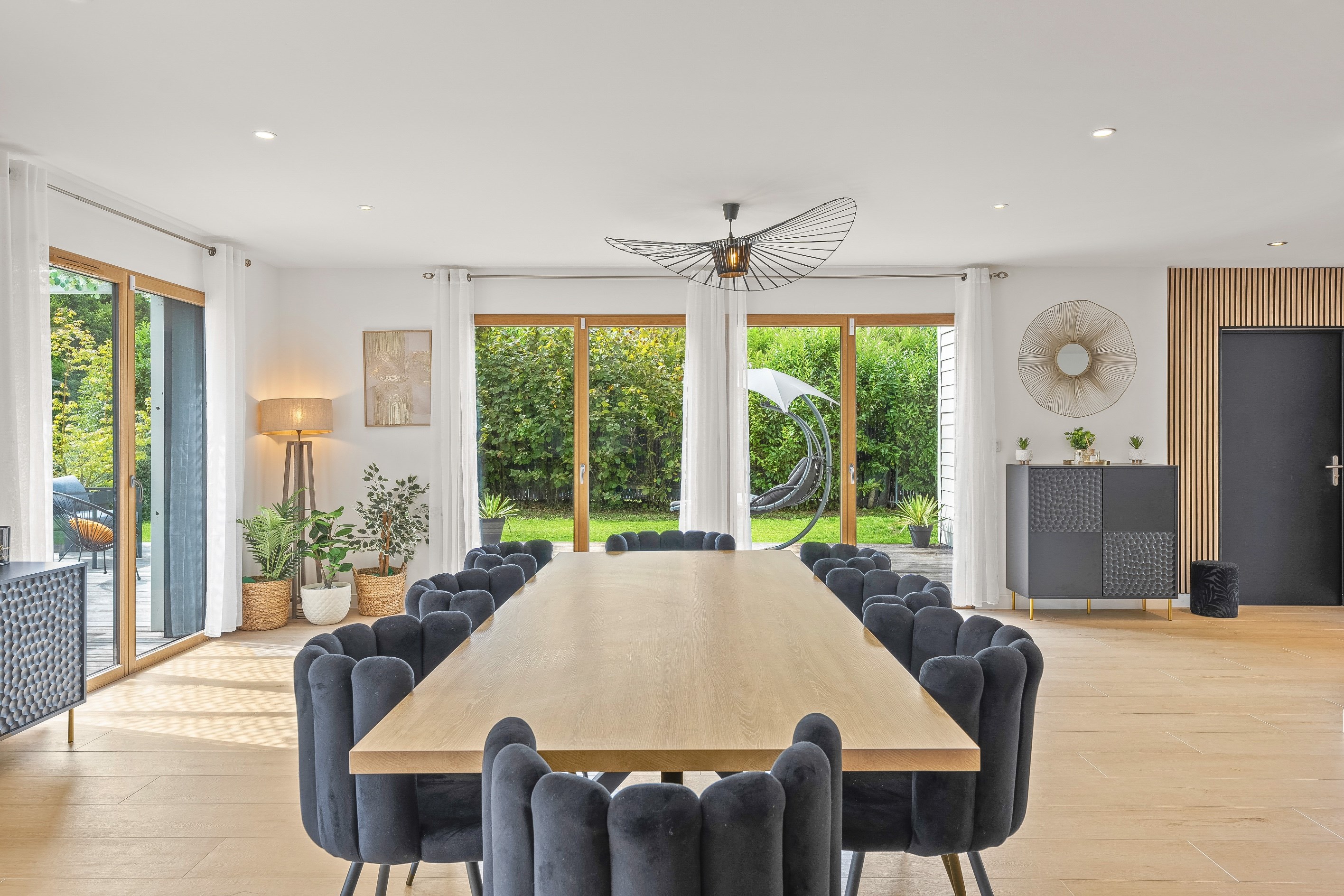  Architect-designed villa in the secure domain - 物件實景