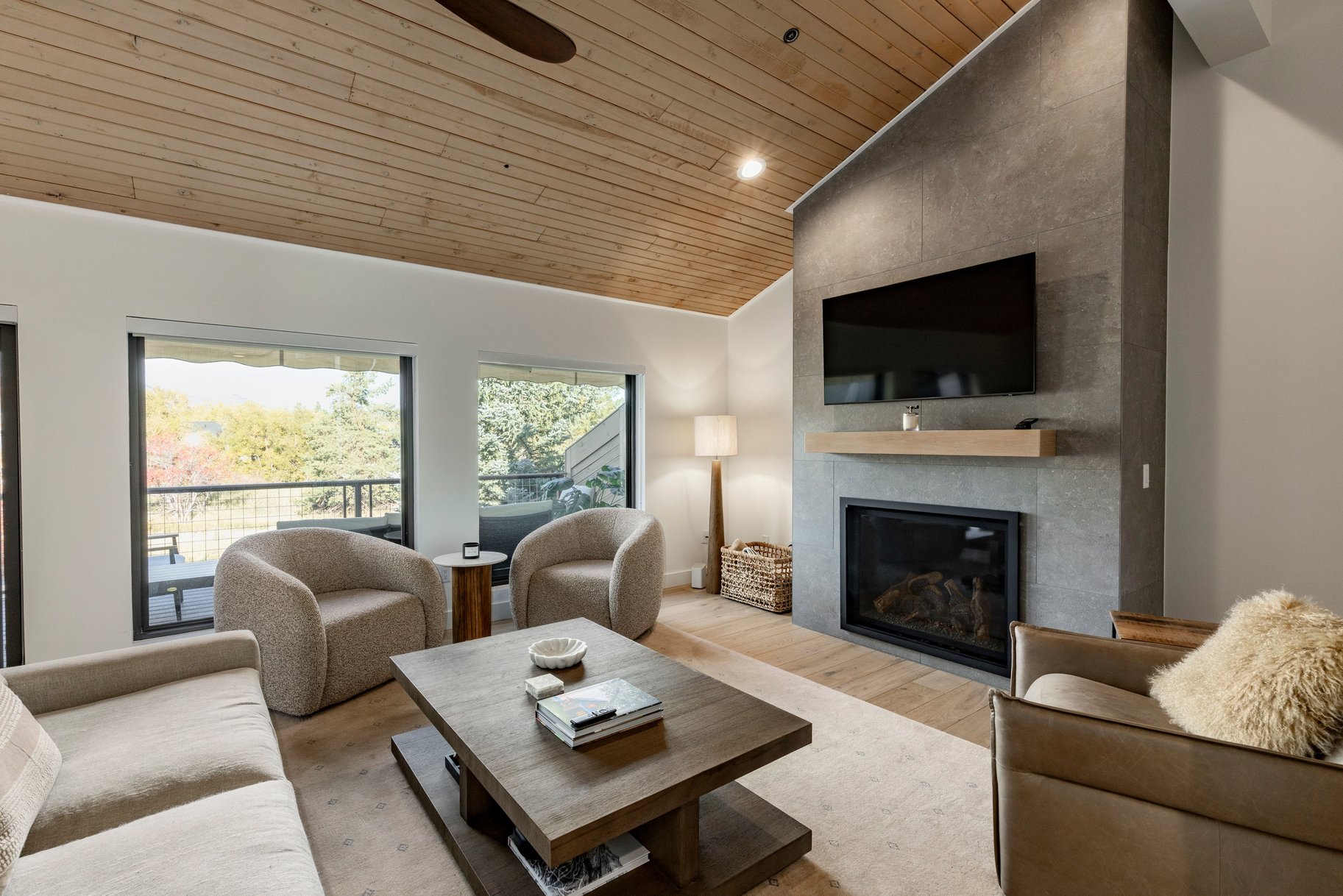  Park City 3 Bedroom Fenchurch Townhome  Complete and Perfect Renovation - 物件實景