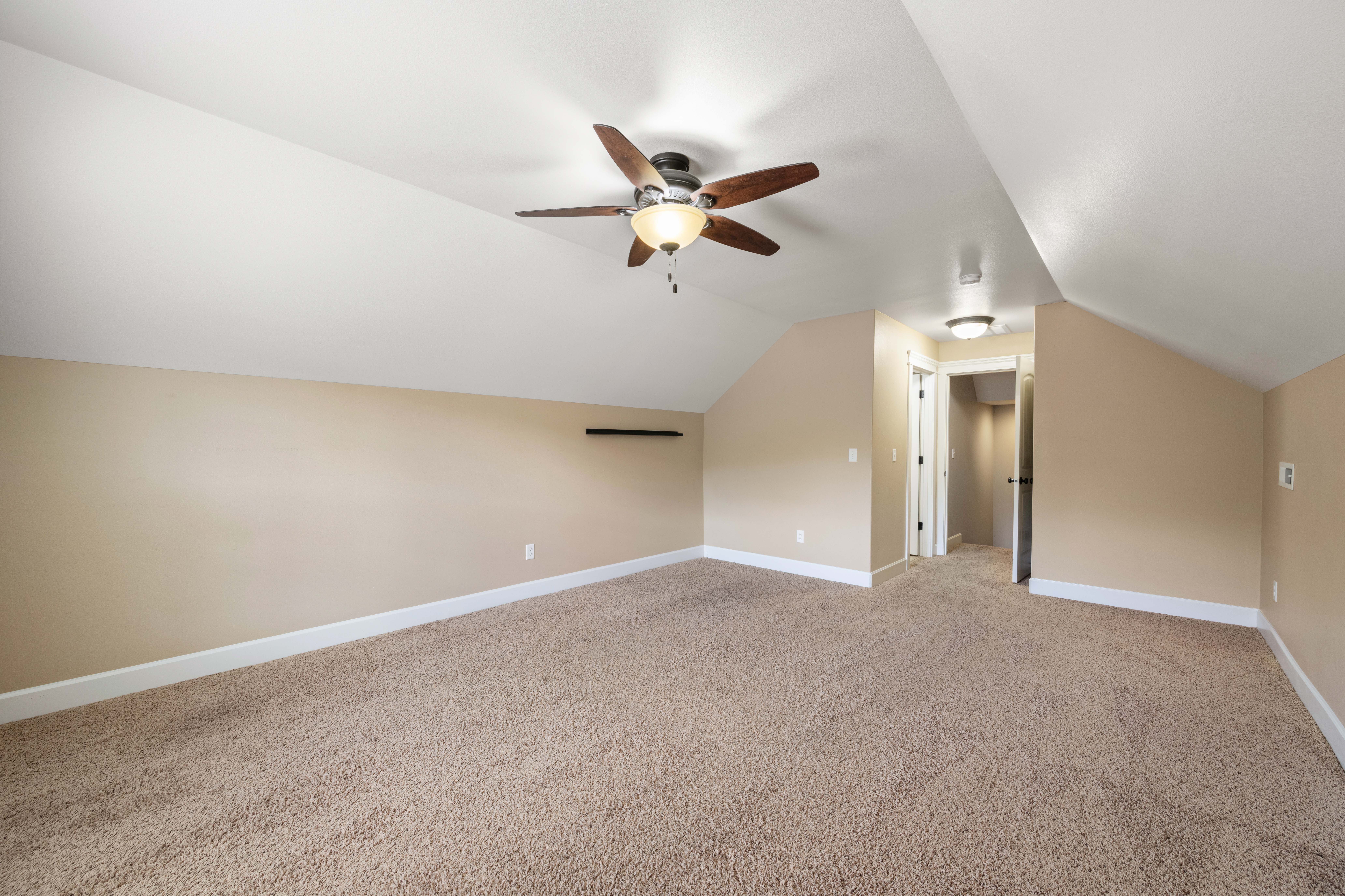  Pool, Quiet Cul-de-sac& Amazing Neighborhood - 物件實景