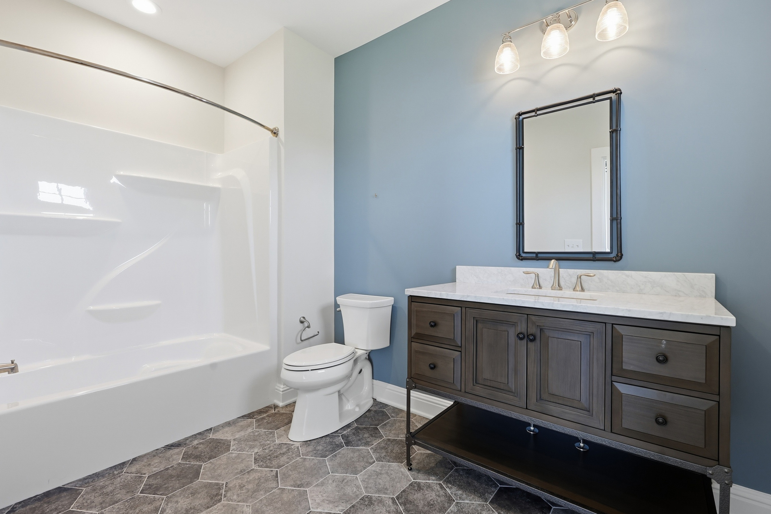  5142 Whites Lane - 物件實景