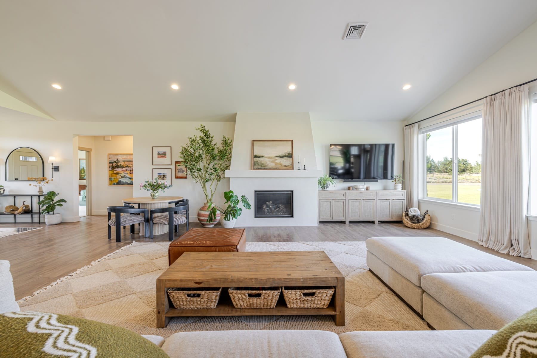 64794 Hunnell Road Bend, OR 97703 - 物件實景