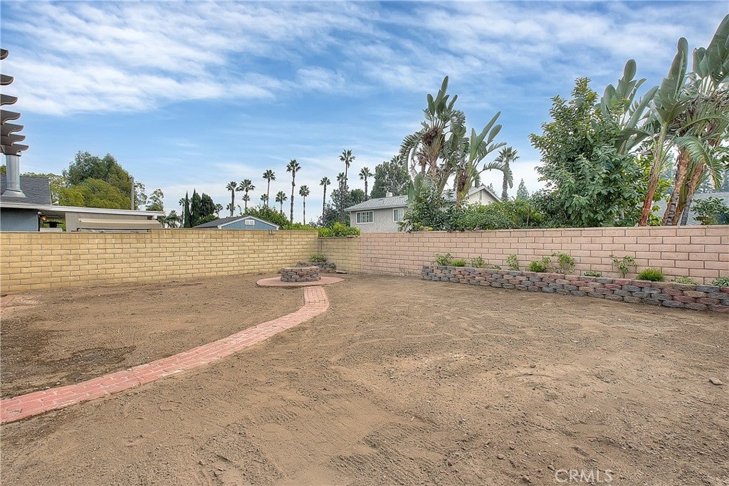 Ontario, California, 91764, United States, 4 Bedrooms Bedrooms, ,3 BathroomsBathrooms,Residential,For Sale,1992341