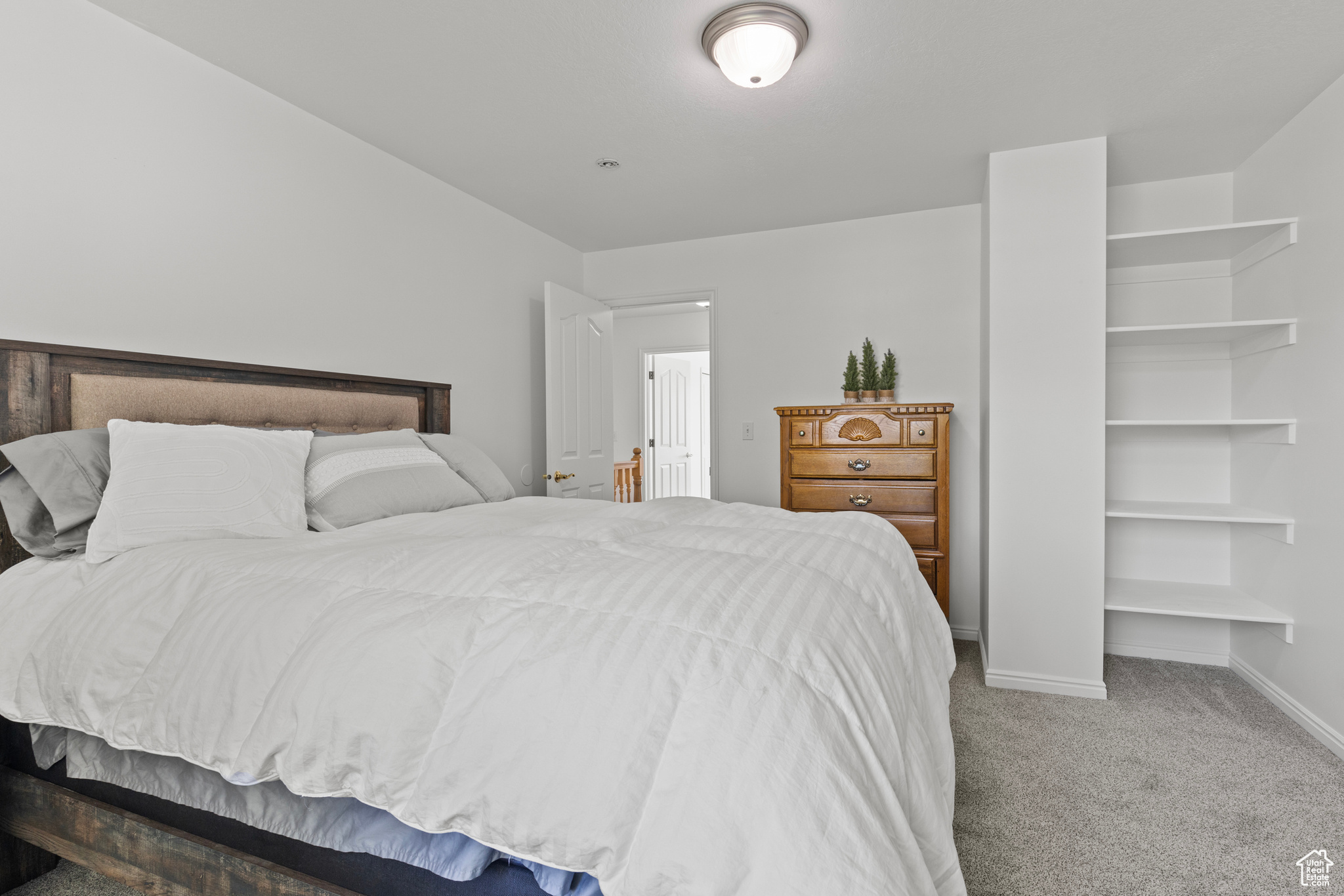 Mendon, Utah, 84325, United States, 7 Bedrooms Bedrooms, ,4 BathroomsBathrooms,Residential,For Sale,1977990