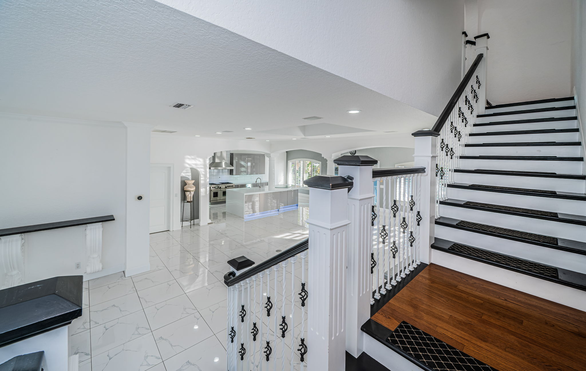 St Petersburg, Florida, 33707, United States, 4 Bedrooms Bedrooms, ,3 BathroomsBathrooms,Residential,For Sale,1992370