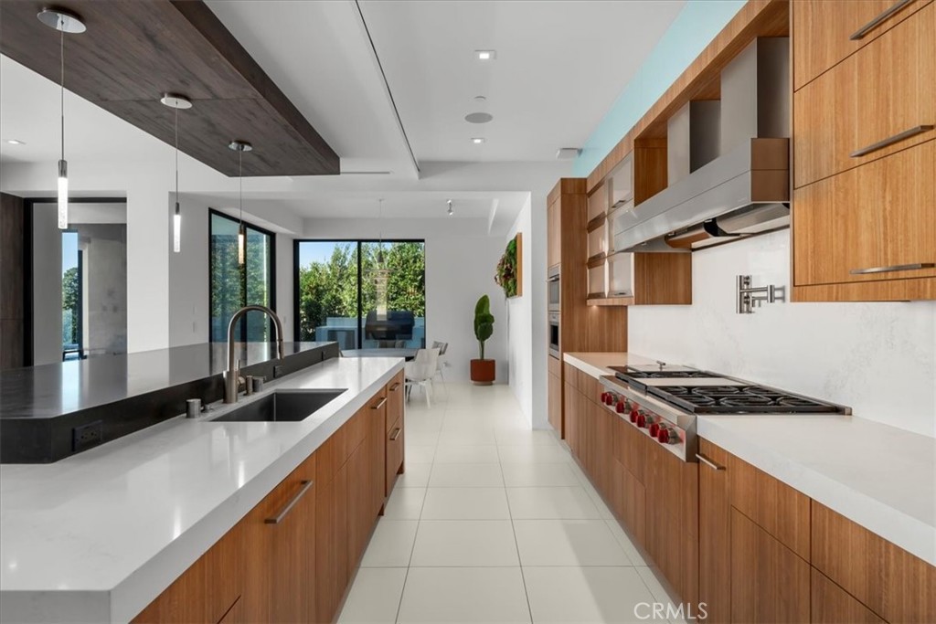 2935 Vista Del Mar, Rancho Palos Verdes, California, 90275, United States, 5 Bedrooms Bedrooms, ,6 BathroomsBathrooms,Residential,For Sale,2935 Vista Del Mar,1608730