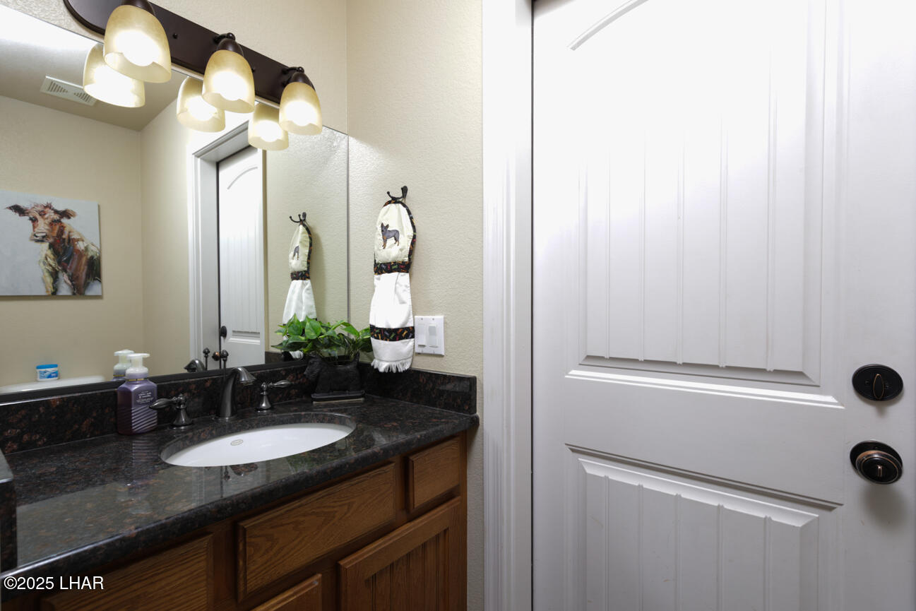 Lake Havasu City, Arizona, 86403, United States, 3 Bedrooms Bedrooms, ,2 BathroomsBathrooms,Residential,For Sale,1990942