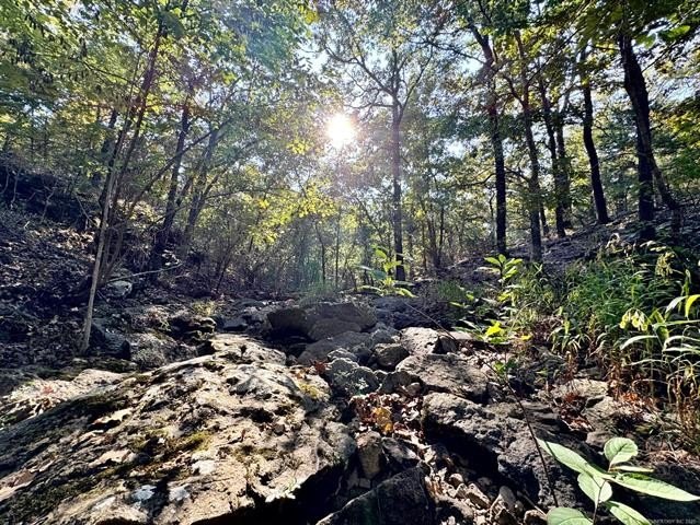 Hulbert, Oklahoma, 74441, United States, 3 Bedrooms Bedrooms, ,2 BathroomsBathrooms,Residential,For Sale,1976357