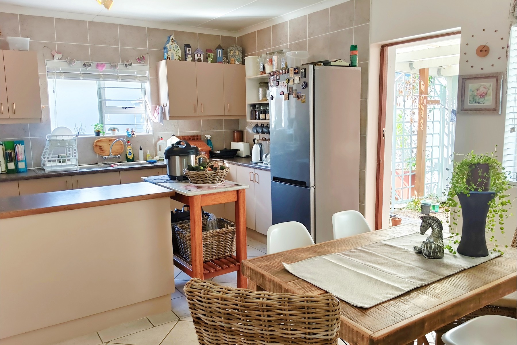  A charmer offering single-level living - 物件實景