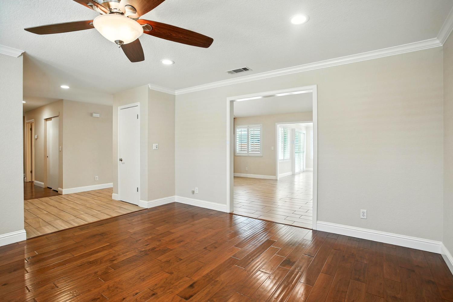 Galt, California, 95632, United States, 3 Bedrooms Bedrooms, ,2 BathroomsBathrooms,Residential,For Sale,1906984