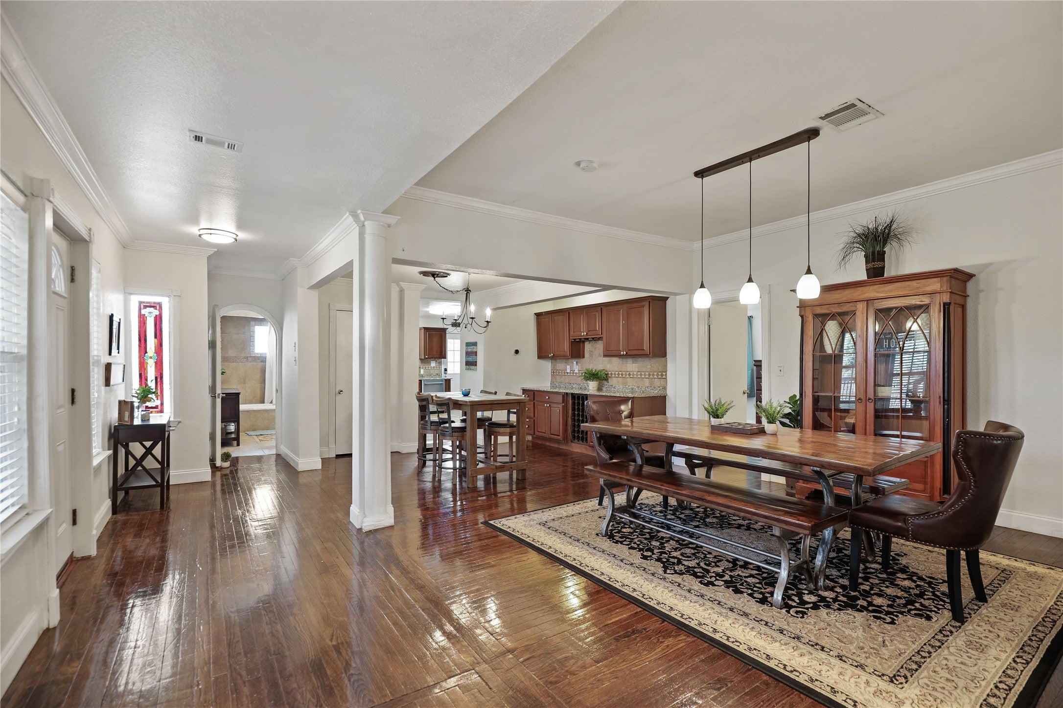 Possum Kingdom Lake, Texas, 76450, United States, 5 Bedrooms Bedrooms, ,3 BathroomsBathrooms,Residential,For Sale,2049060