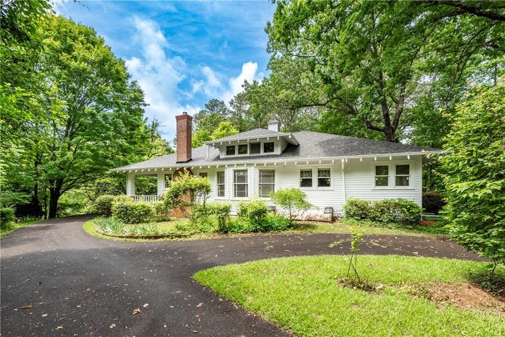 Tate, Georgia, 30177, United States, 3 Bedrooms Bedrooms, ,3 BathroomsBathrooms,Residential,For Sale,1854179