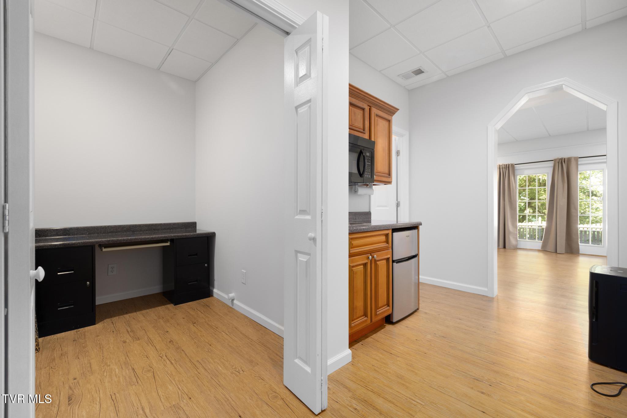 Gray, Tennessee, 37615, United States, 5 Bedrooms Bedrooms, ,4 BathroomsBathrooms,Residential,For Sale,1978234