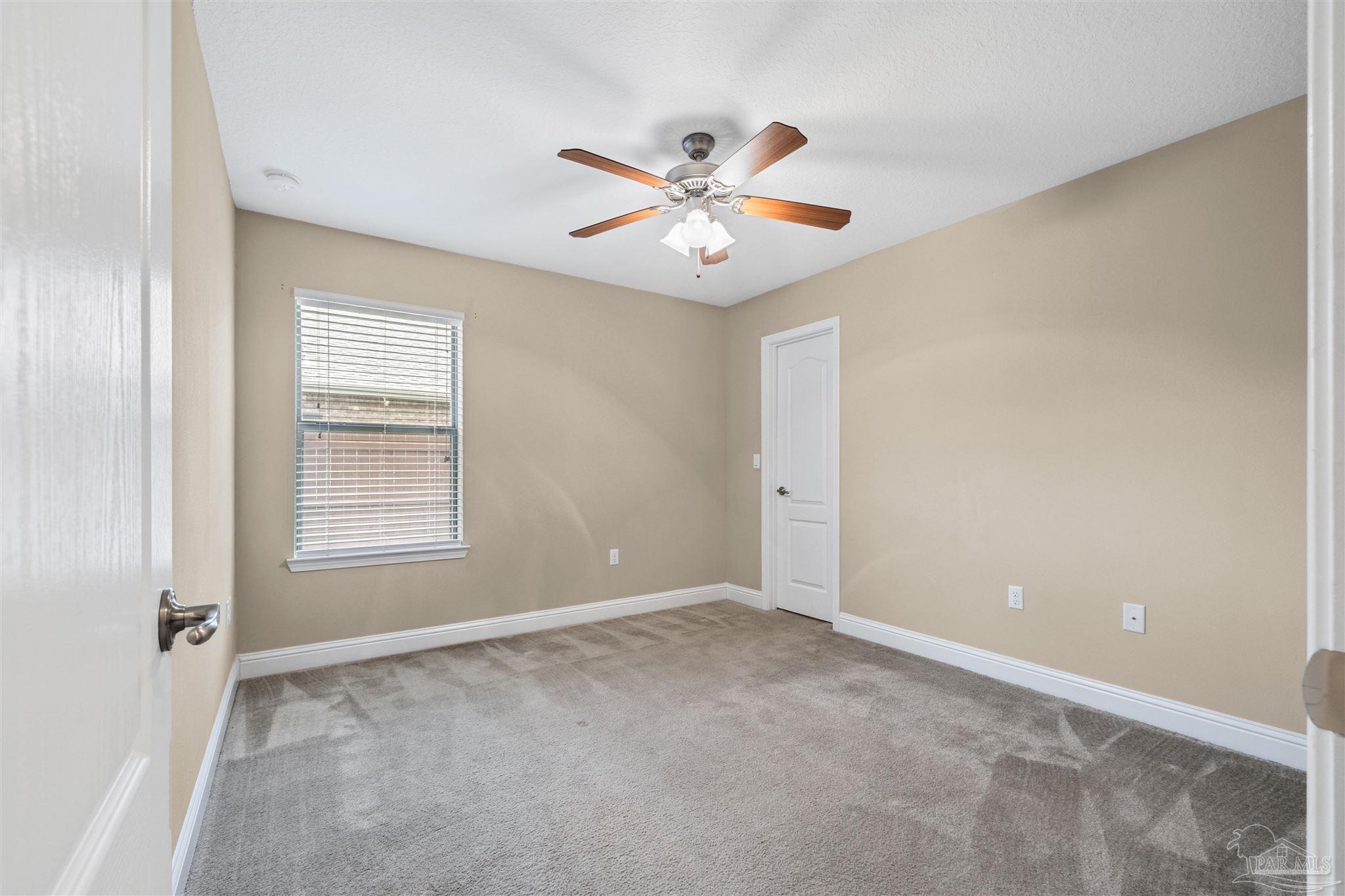 Navarre, Florida, 32566, United States, 4 Bedrooms Bedrooms, ,3 BathroomsBathrooms,Residential,For Sale,1892074