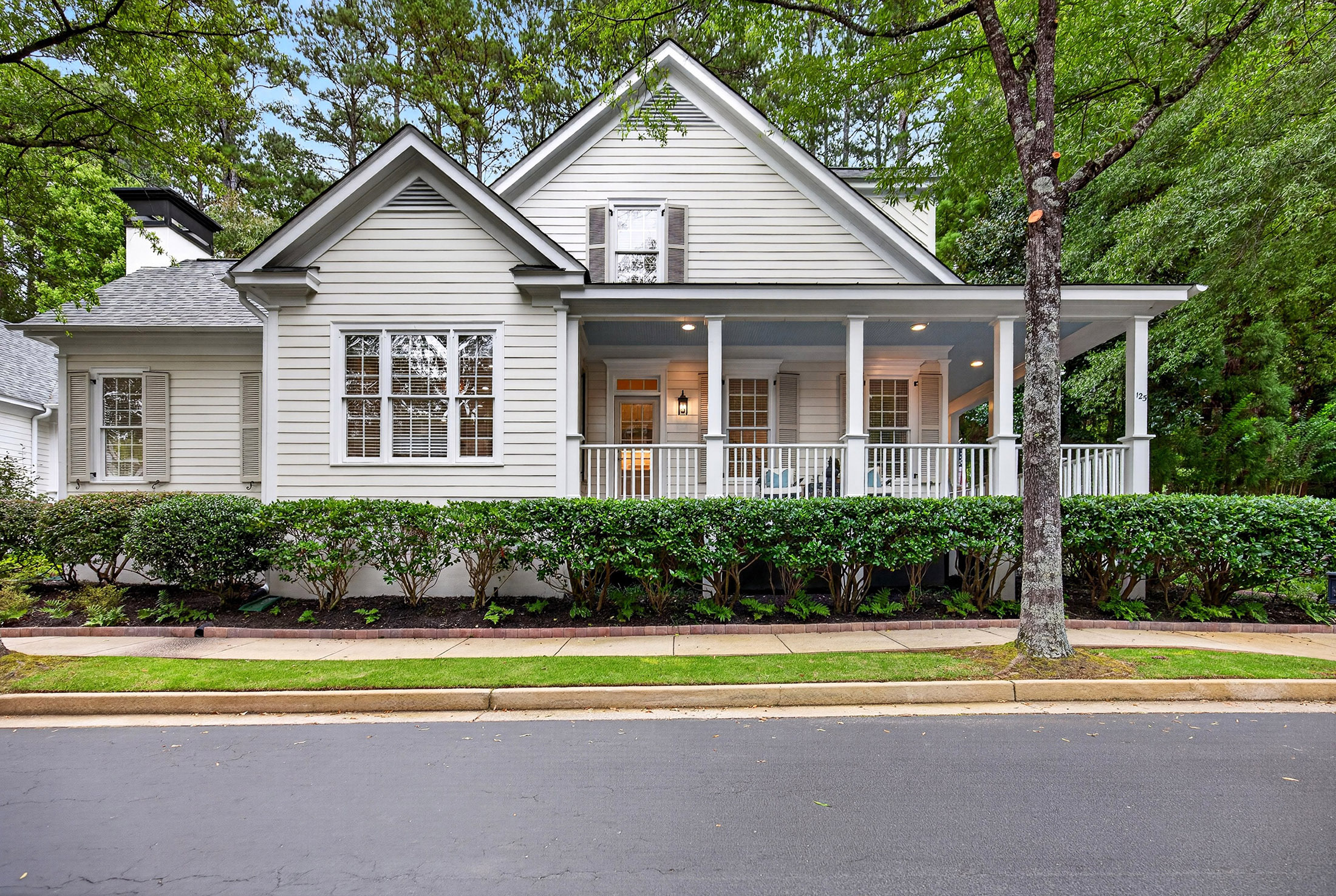  Lovely Home on Large Parkside Estate Lot in Beautiful North Cove - 物件實景