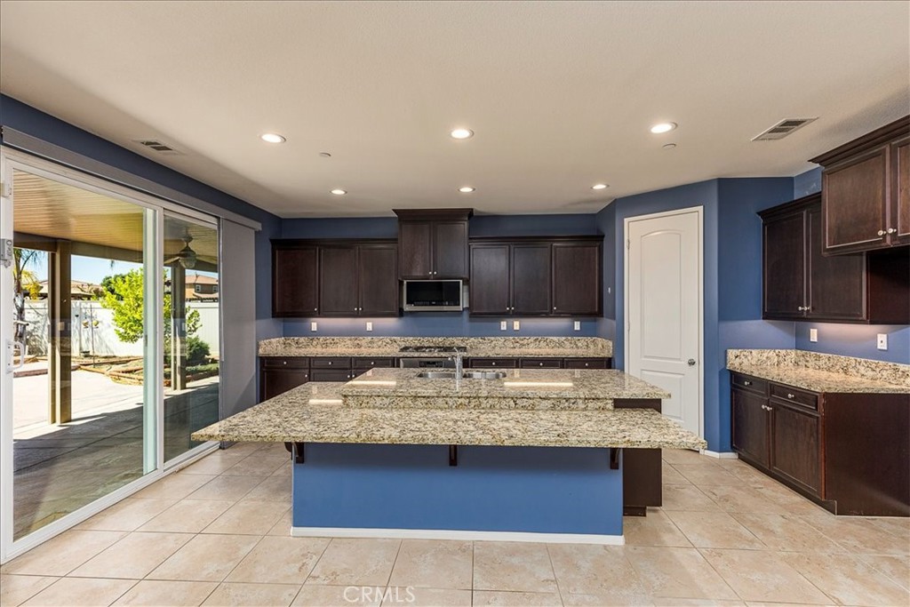 Menifee, California, 92584, United States, 5 Bedrooms Bedrooms, ,4 BathroomsBathrooms,Residential,For Sale,2048367