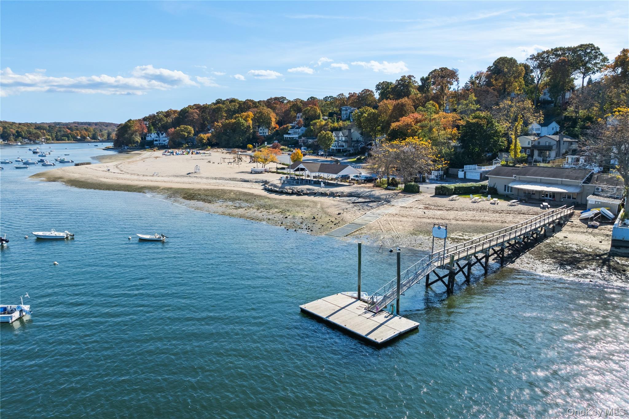  521 Adams Street, Centerport, NY, 11721 - 物件實景