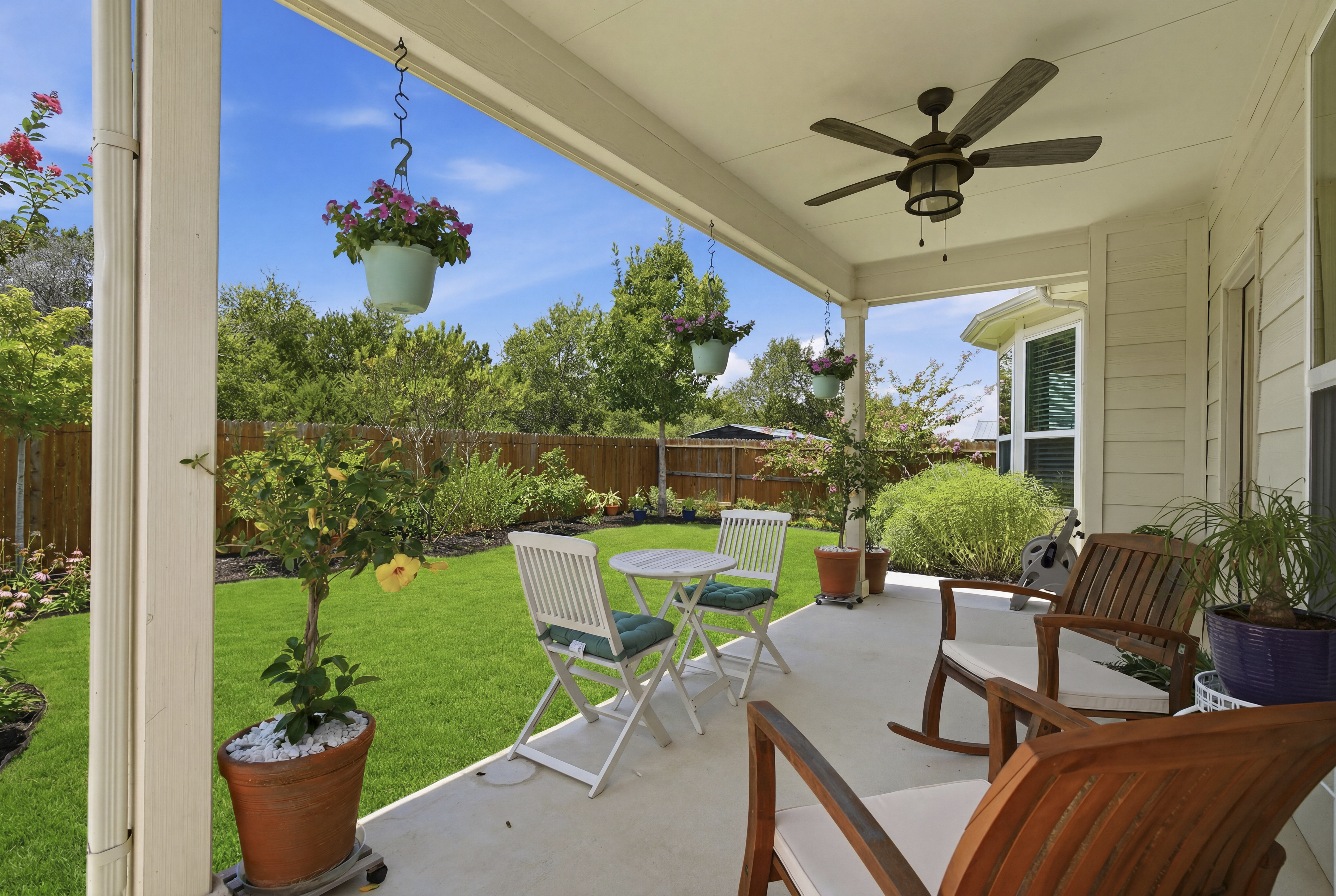 Private Greenbelt Retreat in Boerne - 物件實景