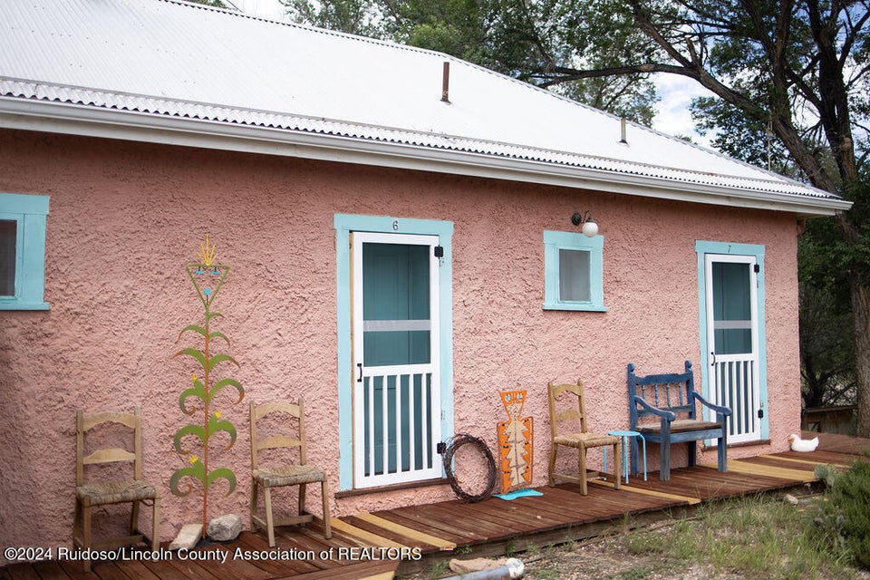 Lincoln, New Mexico, 88338, United States, 7 Bedrooms Bedrooms, ,9 BathroomsBathrooms,Residential,For Sale,1974977