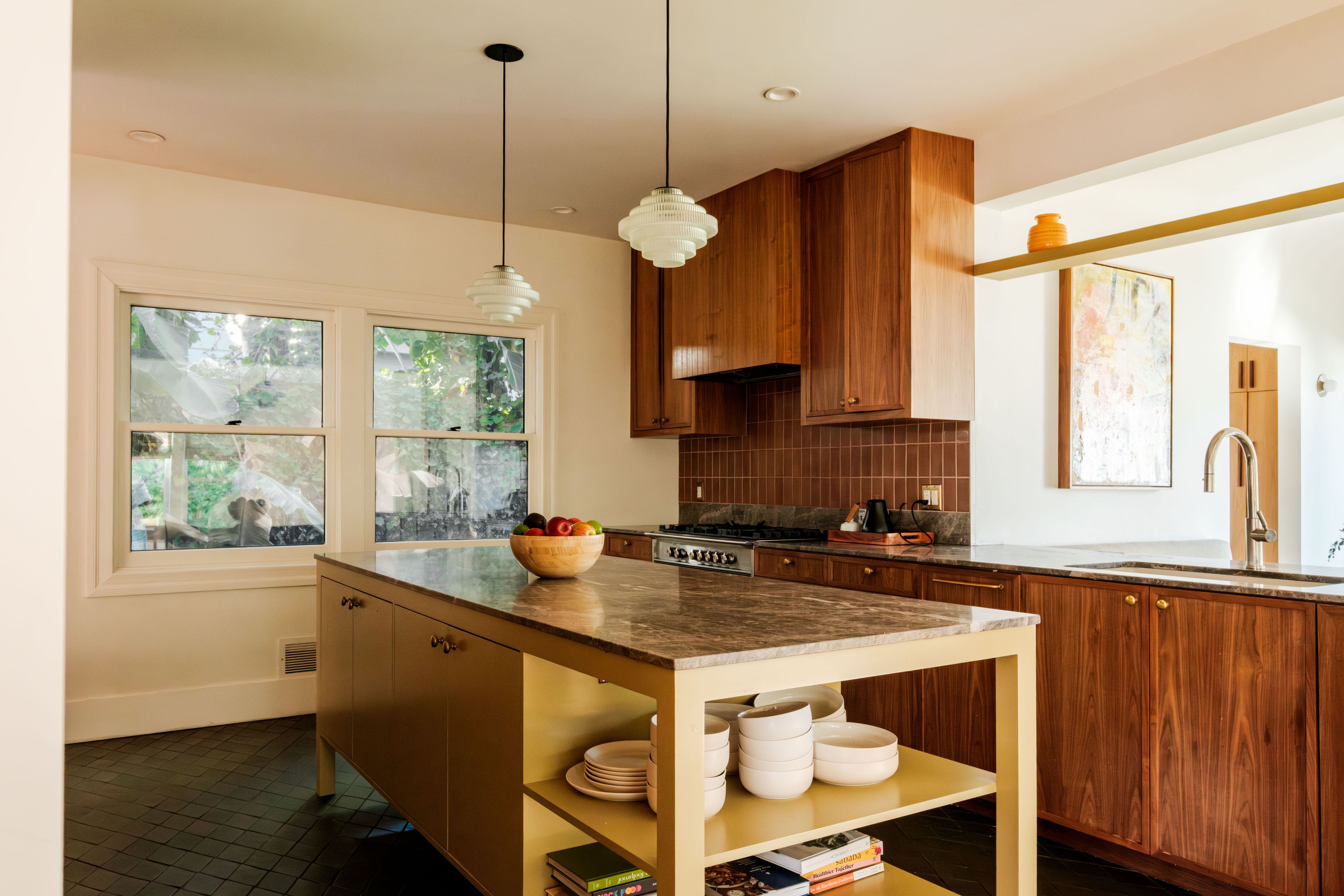  2510 10th Avenue - 物件實景