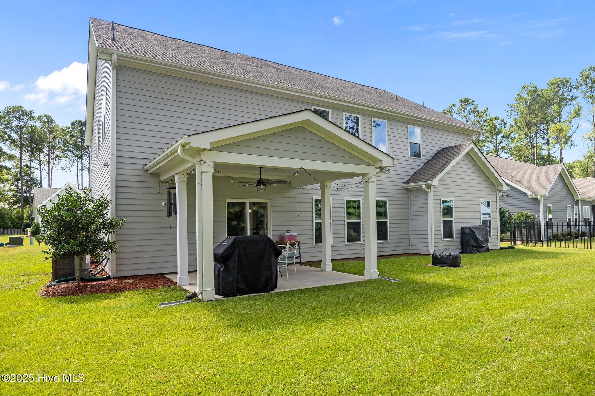 Sneads Ferry, North Carolina, 28460, United States, 4 Bedrooms Bedrooms, ,4 BathroomsBathrooms,Residential,For Sale,1896711