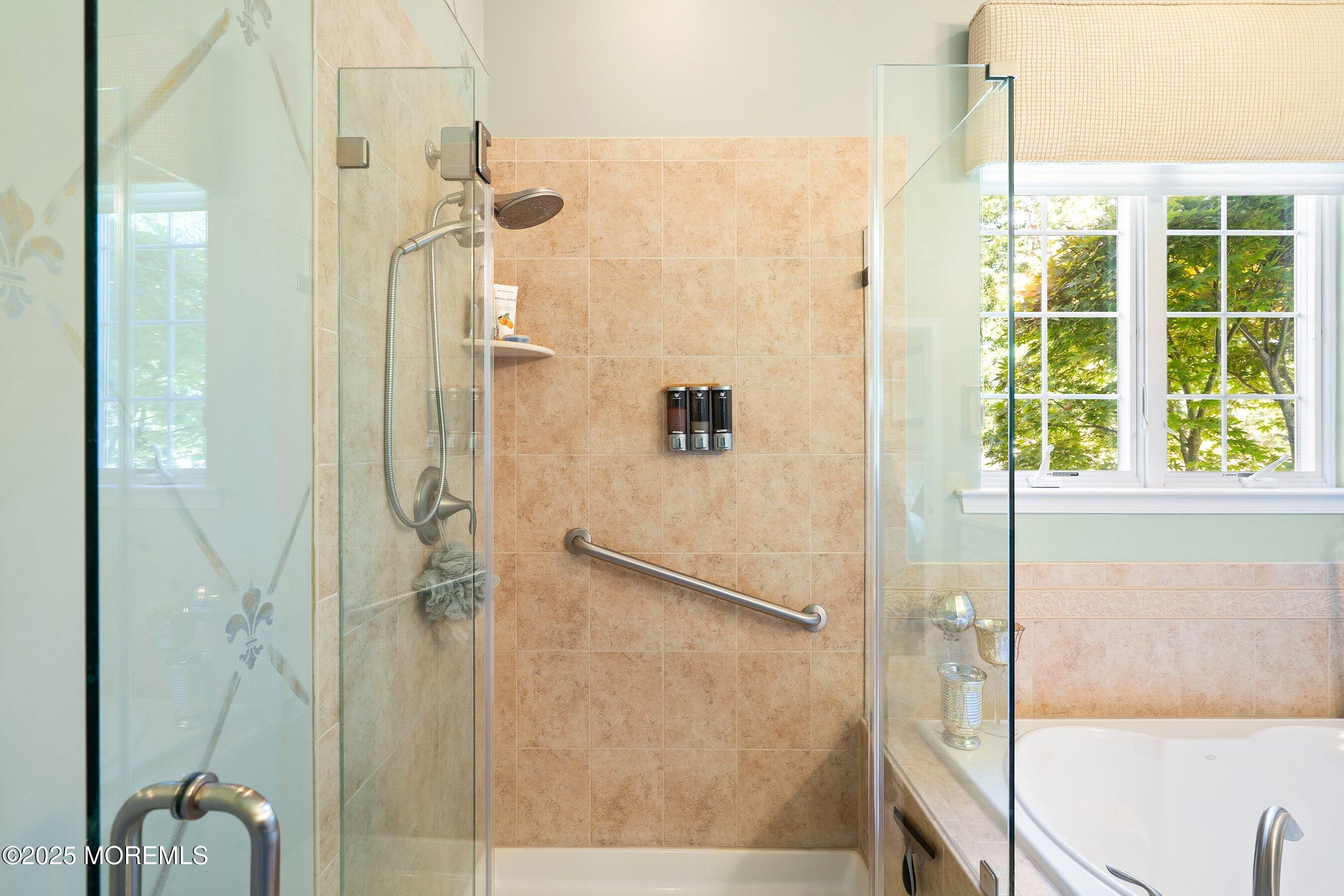 Waretown, New Jersey, 08758, United States, 3 Bedrooms Bedrooms, ,3 BathroomsBathrooms,Residential,For Sale,1975509