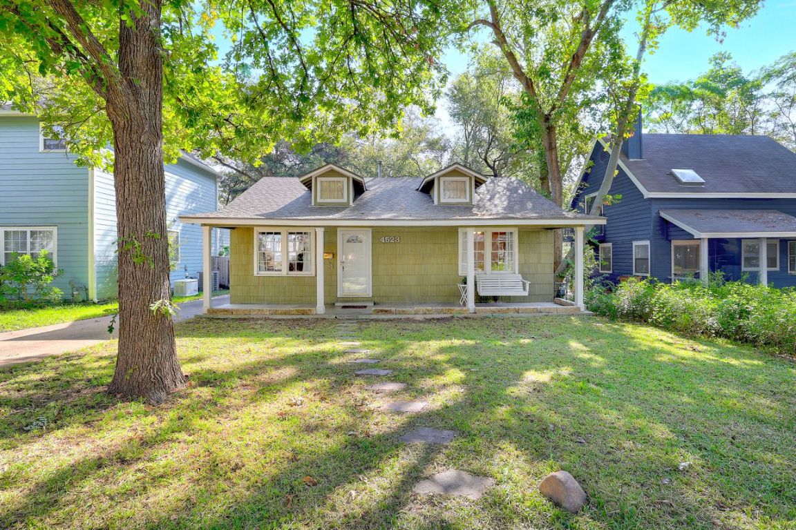 Austin, Texas, 78751, United States, 2 Bedrooms Bedrooms, ,2 BathroomsBathrooms,Residential,For Sale,1989110