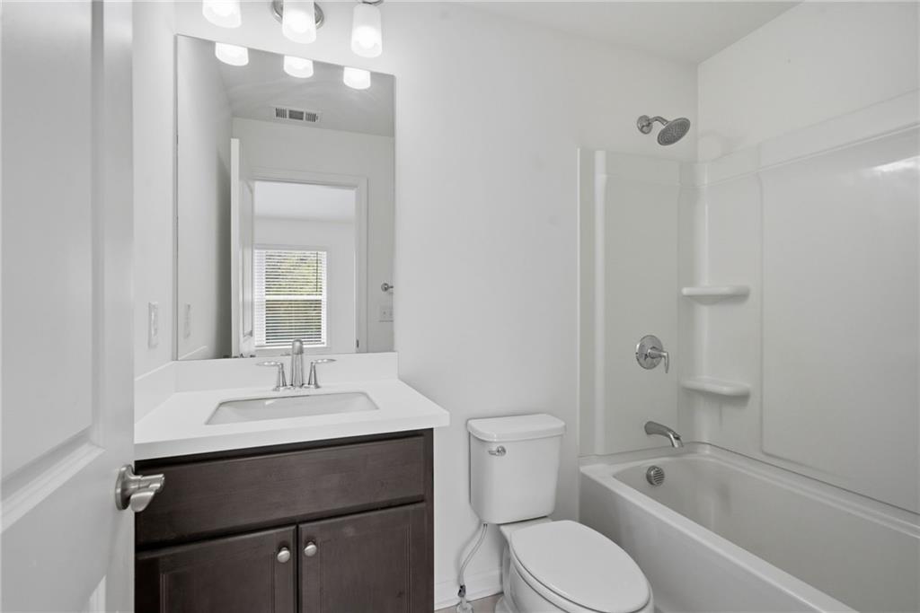 Cumming, Georgia, 30028, United States, 6 Bedrooms Bedrooms, ,6 BathroomsBathrooms,Residential,For Sale,2034484