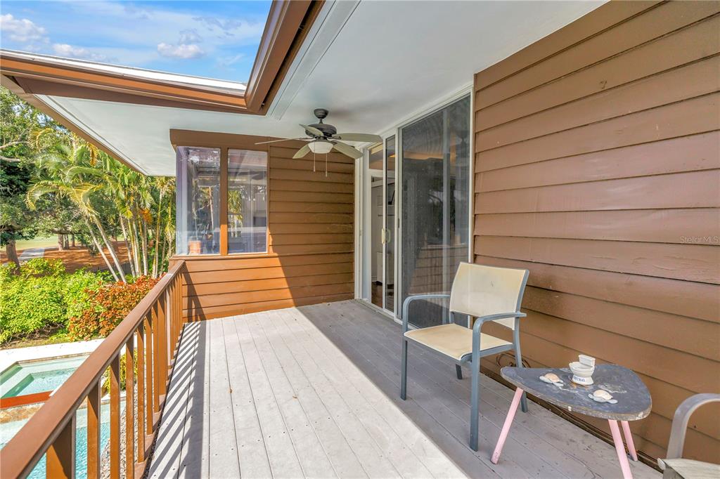 St Petersburg, Florida, 33704, United States, 4 Bedrooms Bedrooms, ,4 BathroomsBathrooms,Residential,For Sale,1991901