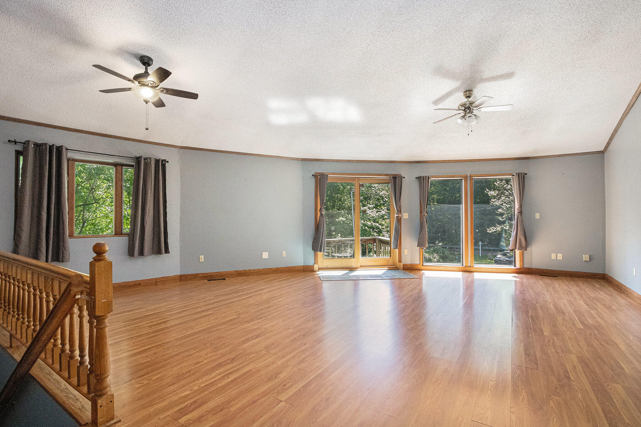 Bangor, Michigan, 49013, United States, 3 Bedrooms Bedrooms, ,2 BathroomsBathrooms,Residential,For Sale,1930428