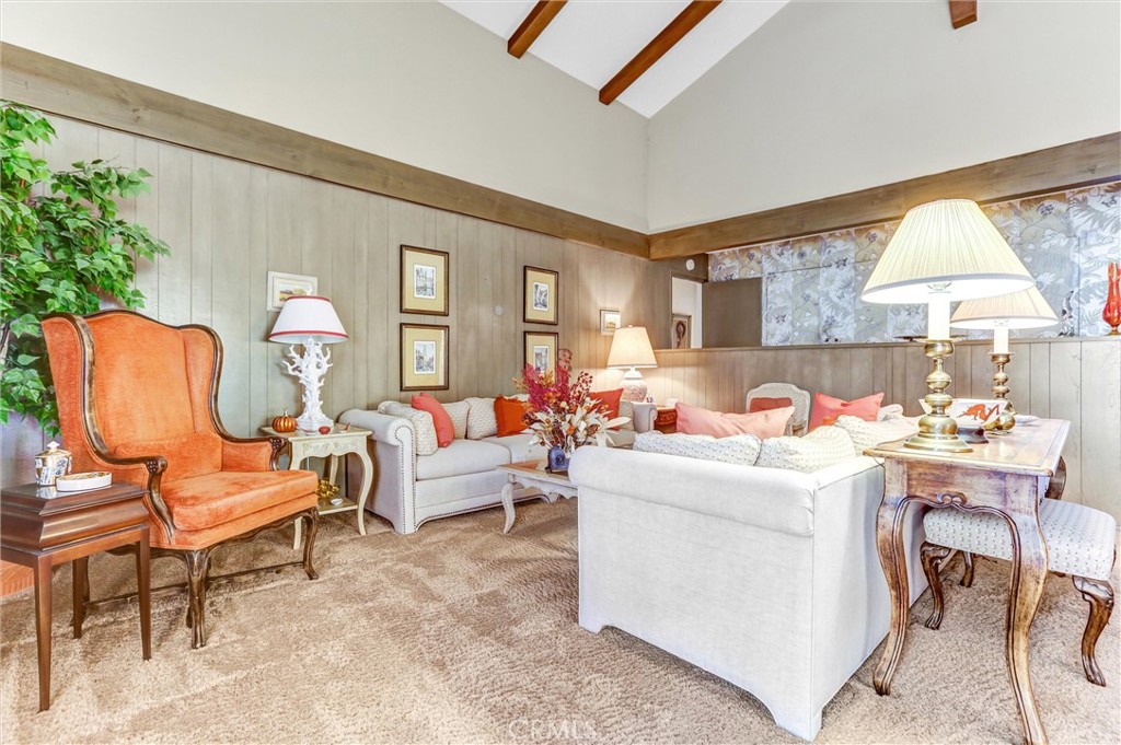 Tarzana, California, 91356, United States, 3 Bedrooms Bedrooms, ,3 BathroomsBathrooms,Residential,For Sale,1986102