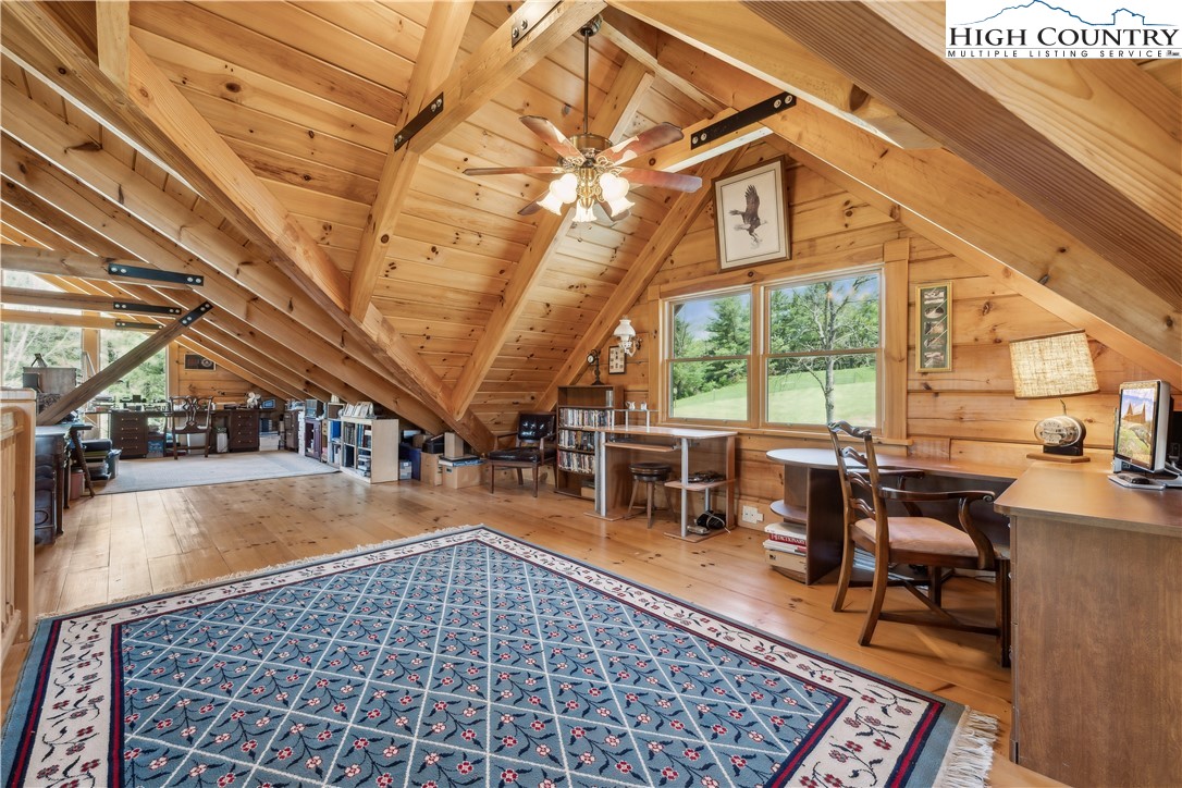 Grassy Creek, North Carolina, 28631, United States, 3 Bedrooms Bedrooms, ,4 BathroomsBathrooms,Residential,For Sale,1794520