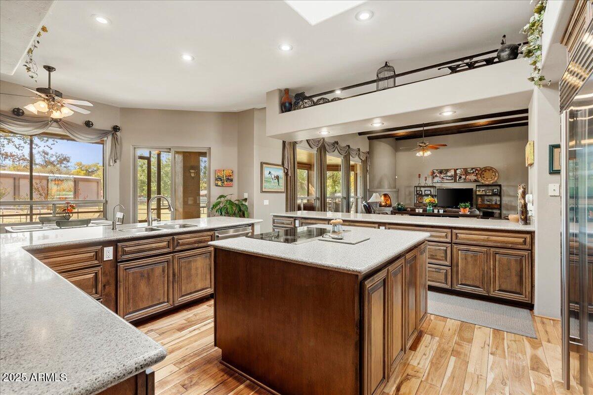 Camp Verde, Arizona, 86322, United States, 4 Bedrooms Bedrooms, ,3 BathroomsBathrooms,Residential,For Sale,1997165