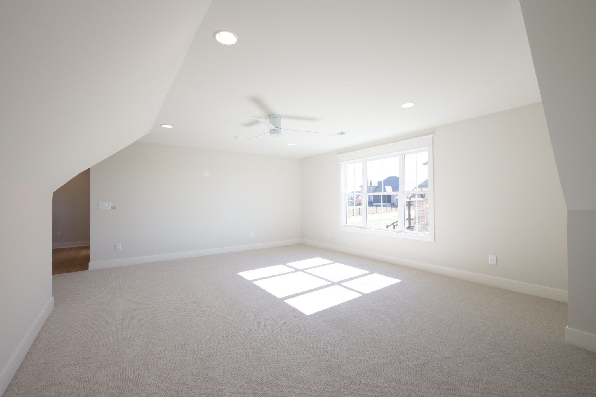 Lebanon, Tennessee, 37087, United States, 4 Bedrooms Bedrooms, ,3 BathroomsBathrooms,Residential,For Sale,1989389