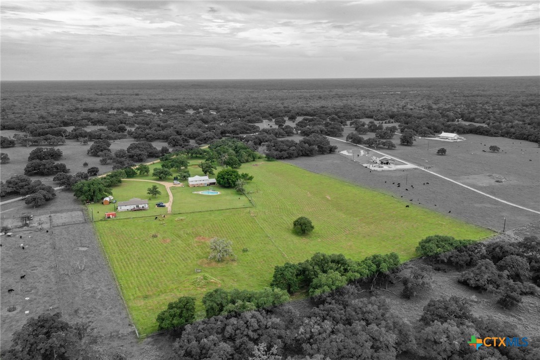 6072 County Road 122, Hallettsville, Texas, 77964, United States, 4 Bedrooms Bedrooms, ,2 BathroomsBathrooms,Residential,For Sale,6072 County Road 122,1589368