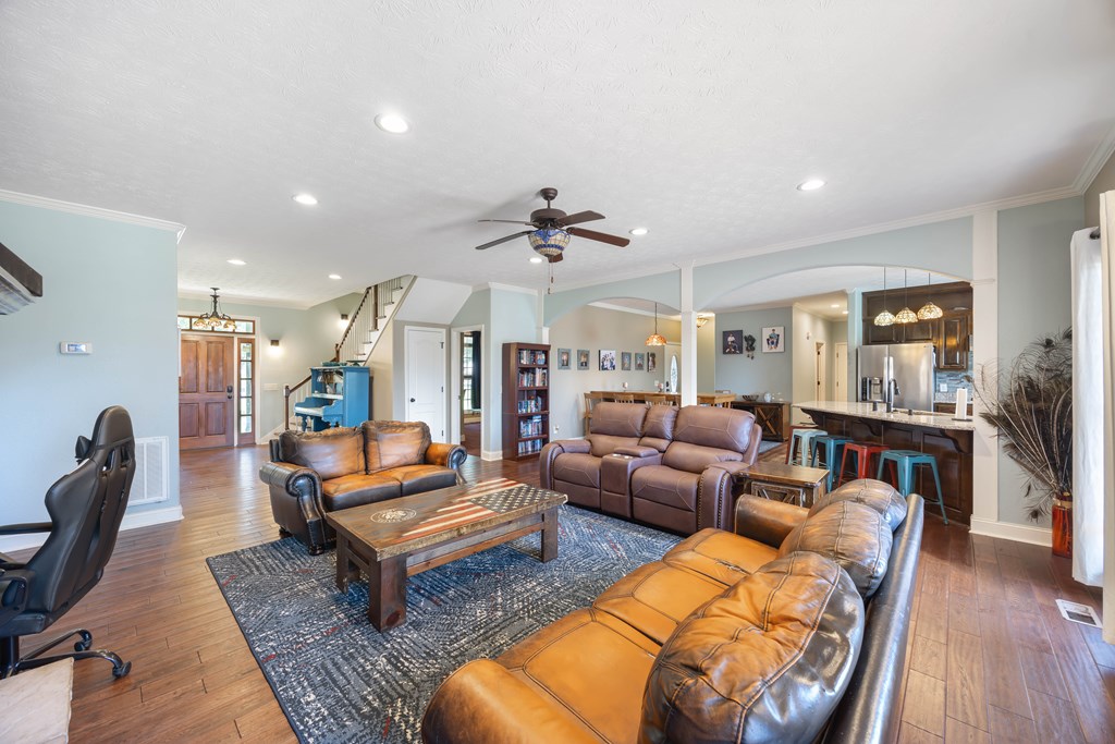 Junction City, Georgia, 31812, United States, 6 Bedrooms Bedrooms, ,5 BathroomsBathrooms,Residential,For Sale,1939165