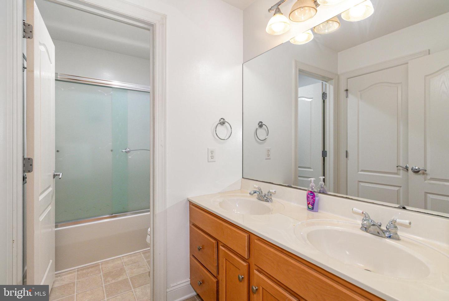 Mechanicsburg, Pennsylvania, 17055, United States, 5 Bedrooms Bedrooms, ,5 BathroomsBathrooms,Residential,For Sale,1926512
