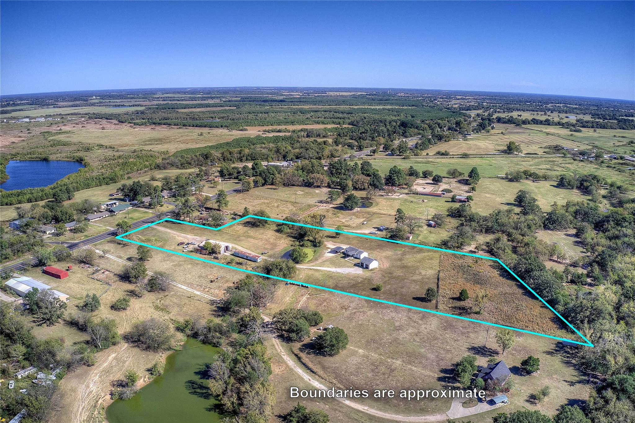 Sulphur Springs, Texas, 75482, United States, 3 Bedrooms Bedrooms, ,2 BathroomsBathrooms,Residential,For Sale,1992391