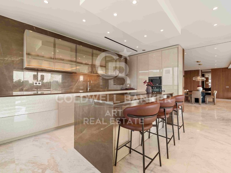 Marbella, Andalusia, ES, 4 Bedrooms Bedrooms, ,4 BathroomsBathrooms,Residential,For Sale,1883039