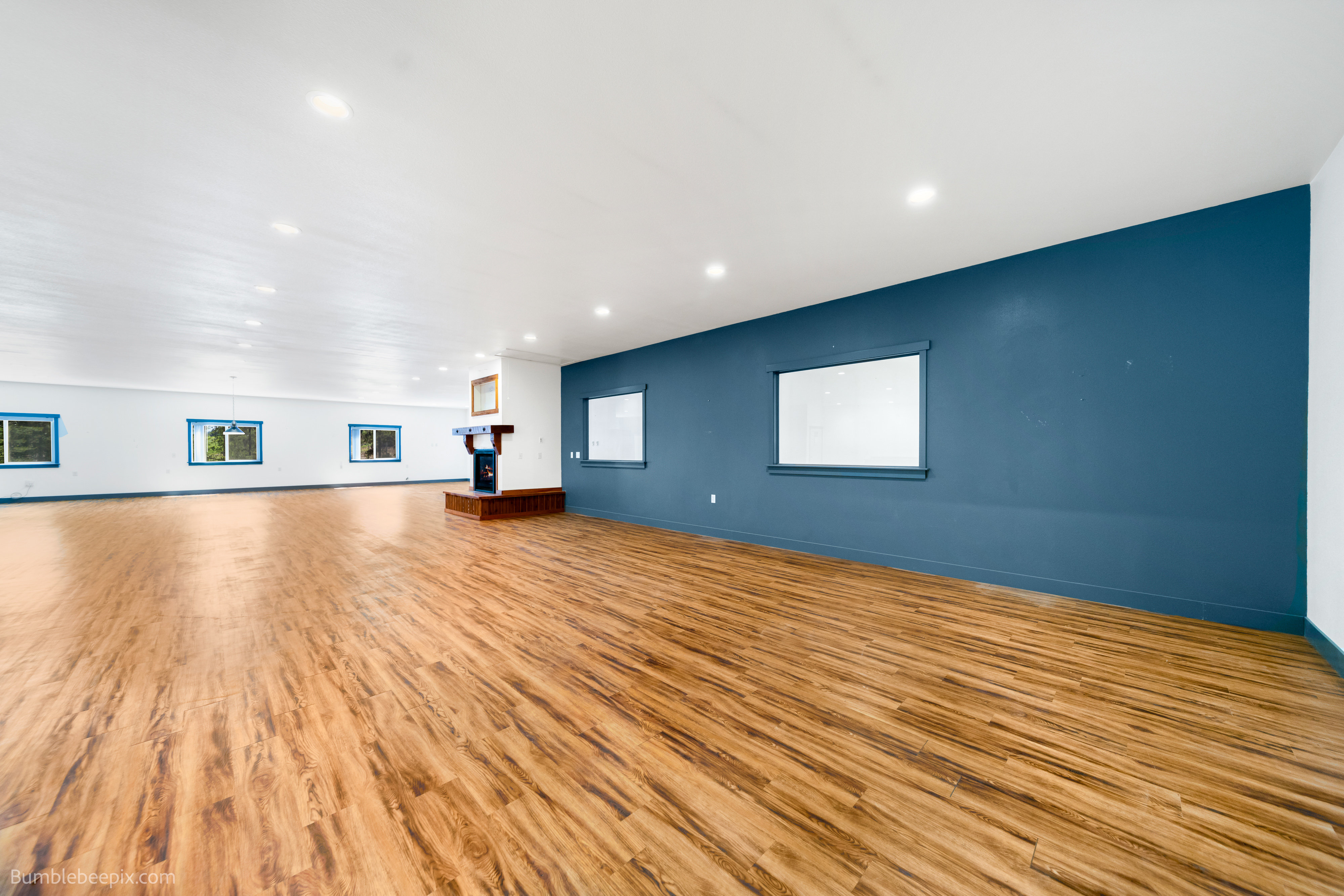 Cusick, Washington, 99119, United States, ,2 BathroomsBathrooms,Residential,For Sale,1978397