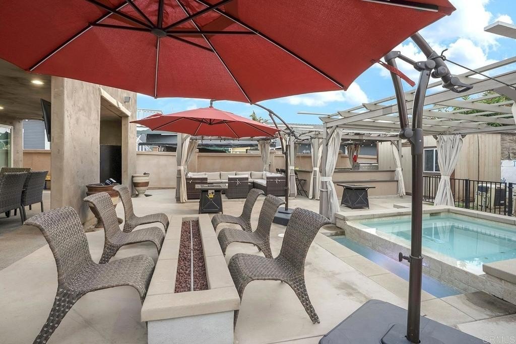 Chula Vista, California, 91911, United States, 9 Bedrooms Bedrooms, ,6 BathroomsBathrooms,Residential,For Sale,1991288