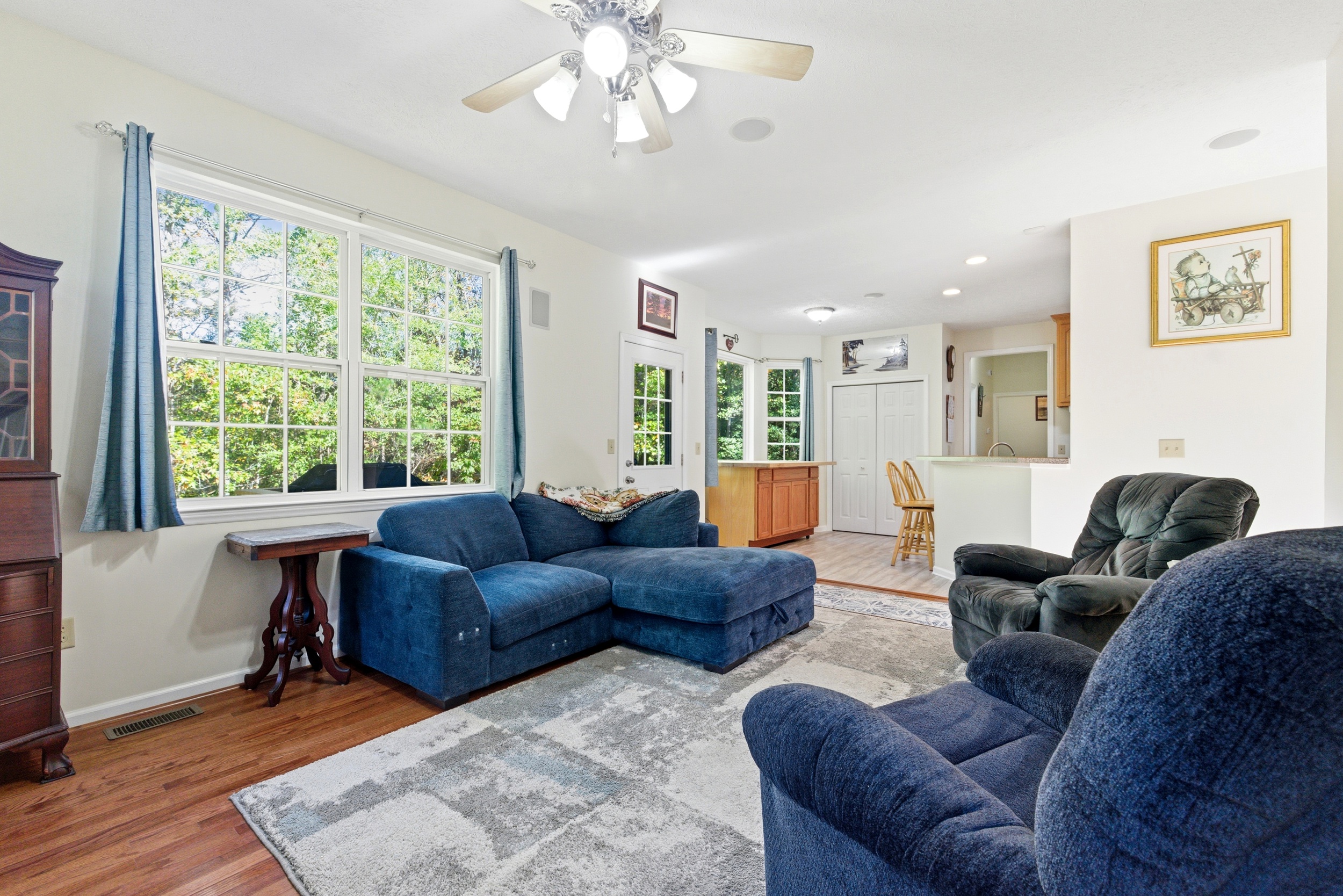 Gloucester, Virginia, 23061-5426, United States, 3 Bedrooms Bedrooms, ,4 BathroomsBathrooms,Residential,For Sale,1980192