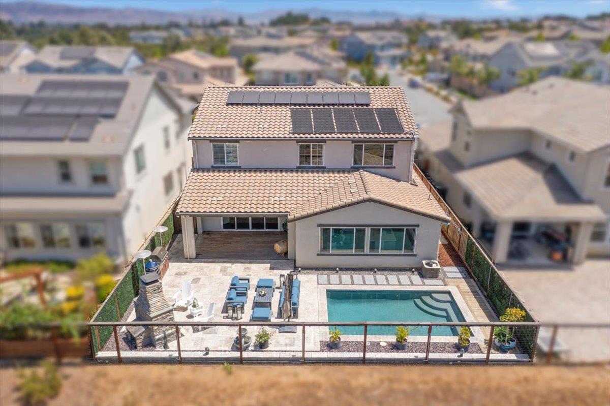 Gilroy, California, 95020, United States, 4 Bedrooms Bedrooms, ,3 BathroomsBathrooms,Residential,For Sale,1907628